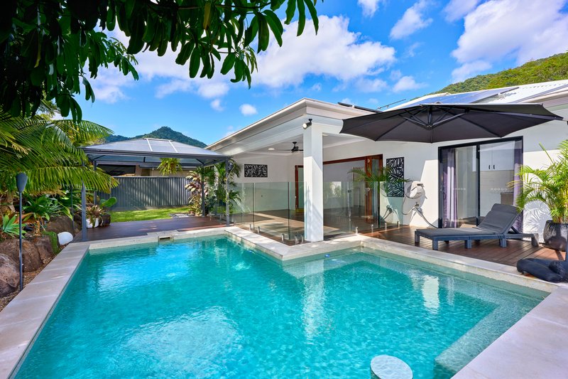 Photo - 17 Davidson Close, Redlynch QLD 4870 - Image 1