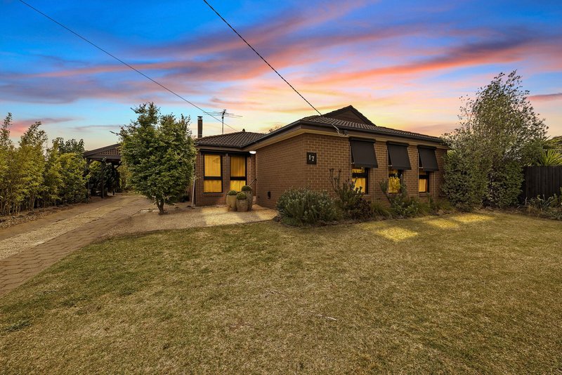 17 Davies Street, Darley VIC 3340