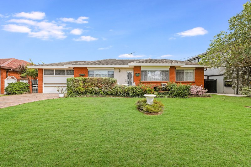 17 Dawn Avenue, Chester Hill NSW 2162