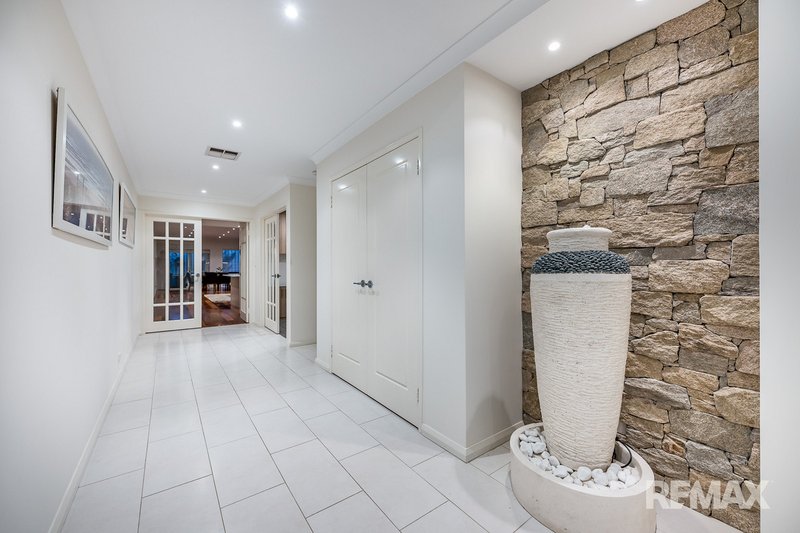 Photo - 17 Daytona Drive, Iluka WA 6028 - Image 3