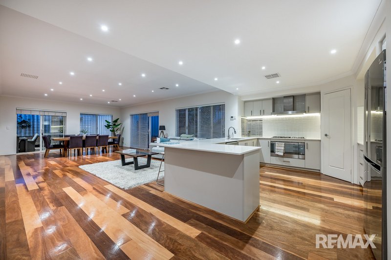 Photo - 17 Daytona Drive, Iluka WA 6028 - Image 6