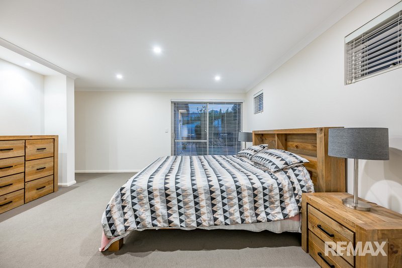 Photo - 17 Daytona Drive, Iluka WA 6028 - Image 21