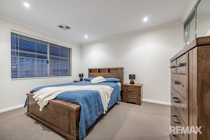 Photo - 17 Daytona Drive, Iluka WA 6028 - Image 24