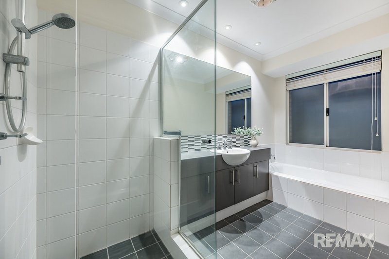 Photo - 17 Daytona Drive, Iluka WA 6028 - Image 25