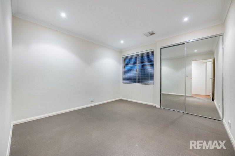 Photo - 17 Daytona Drive, Iluka WA 6028 - Image 26