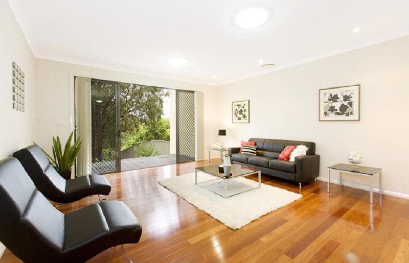 Photo - 17 De Burgh Road, Killara NSW 2071 - Image 2