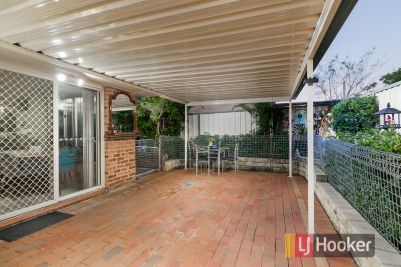 Photo - 17 De Castella Drive, Blacktown NSW 2148 - Image 3