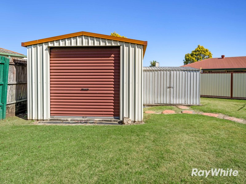 Photo - 17 Deidre Ann Street, Raceview QLD 4305 - Image 15