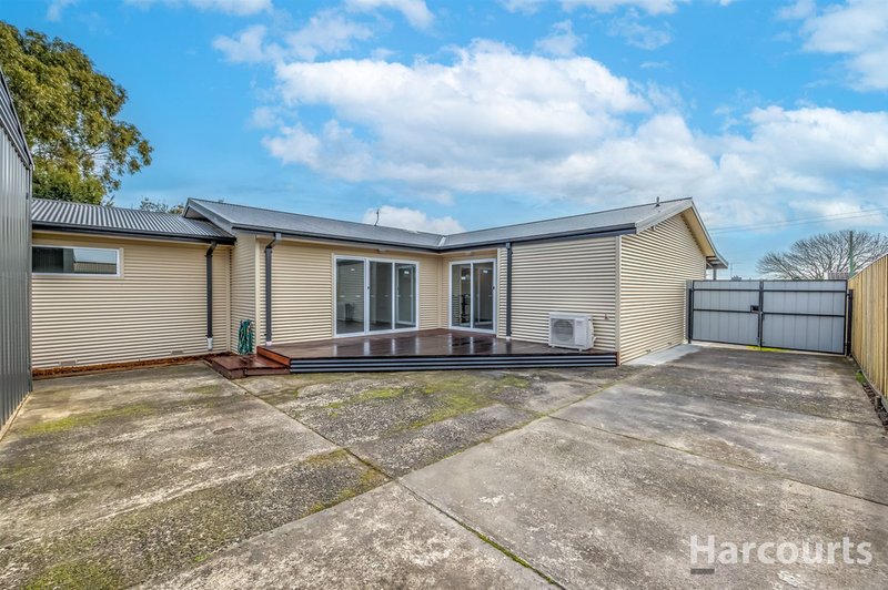 Photo - 17 Delburn Street, Newborough VIC 3825 - Image 18