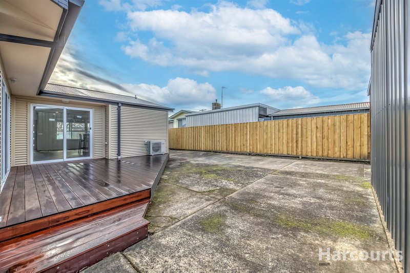 Photo - 17 Delburn Street, Newborough VIC 3825 - Image 19