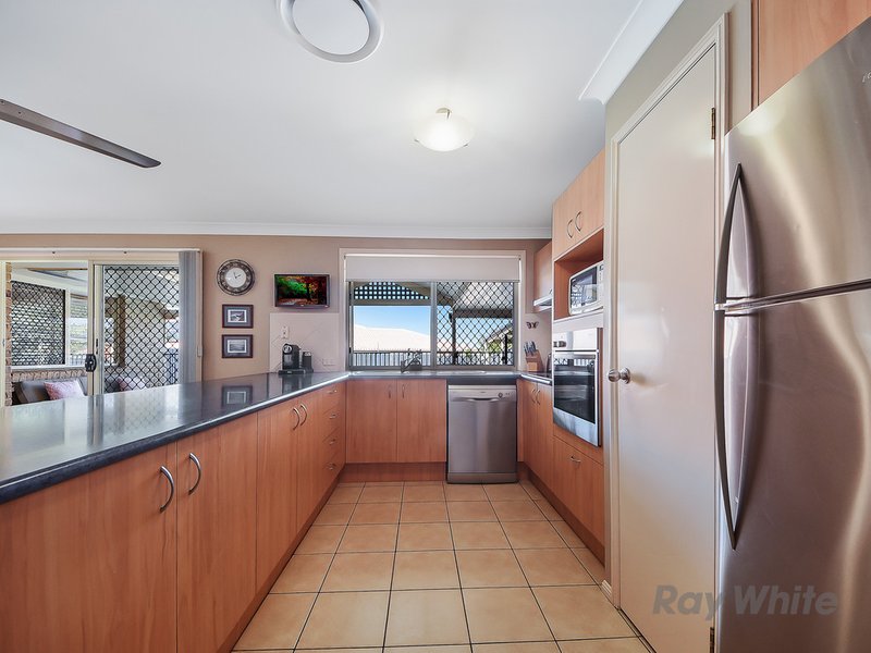 Photo - 17 Delia Close, Bracken Ridge QLD 4017 - Image 9