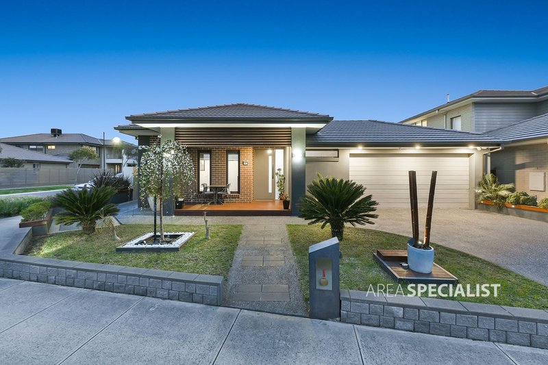 Photo - 17 Denmark Road, Keysborough VIC 3173 - Image 2