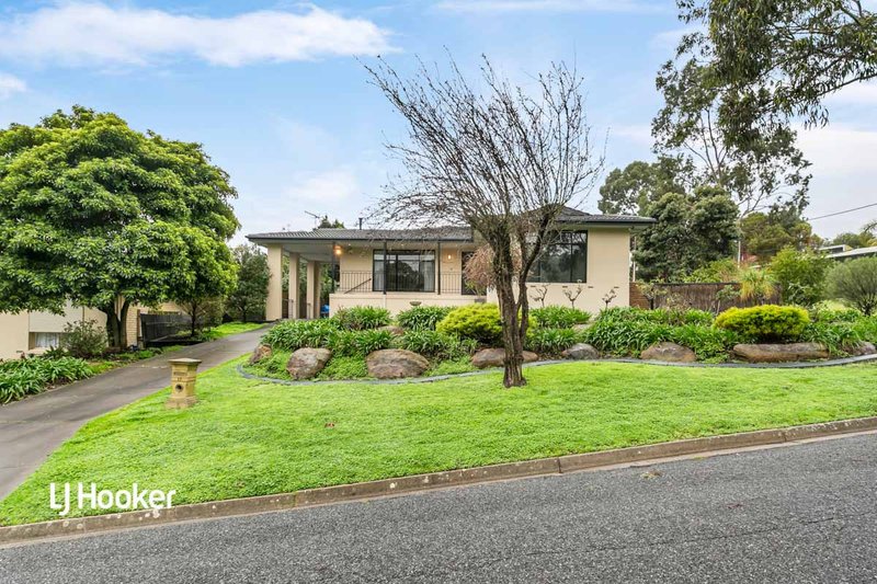 17 Dennis Grove, Vista SA 5091