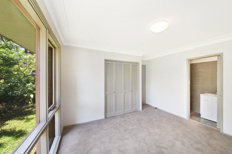 Photo - 17 Devere Avenue, Belrose NSW 2085 - Image 4