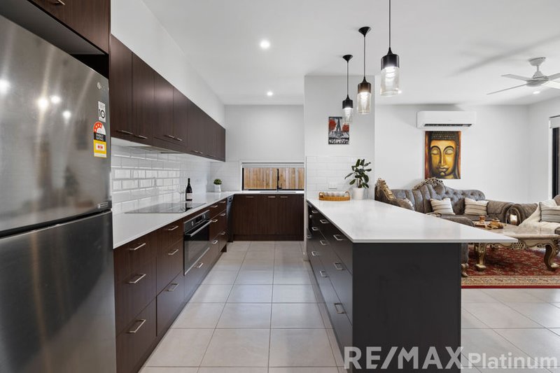 Photo - 17 Dhoni Circuit, Bracken Ridge QLD 4017 - Image 7