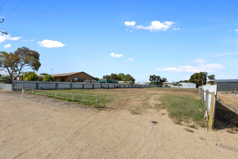 Photo - 17 Diagonal Road, Ardrossan SA 5571 - Image 3