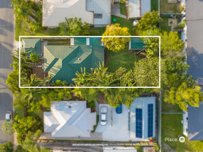 Photo - 17 Digby Street, Holland Park QLD 4121 - Image 2