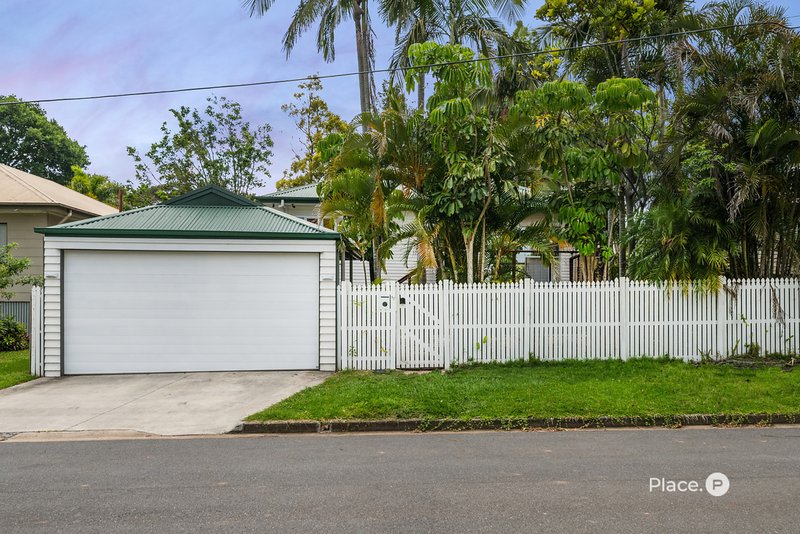 Photo - 17 Digby Street, Holland Park QLD 4121 - Image 3