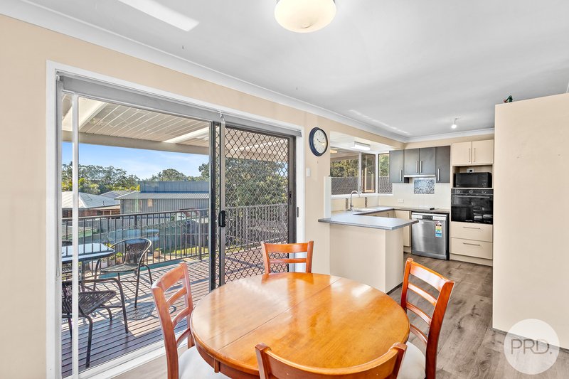 Photo - 17 Diggers Drive, Tanilba Bay NSW 2319 - Image 9