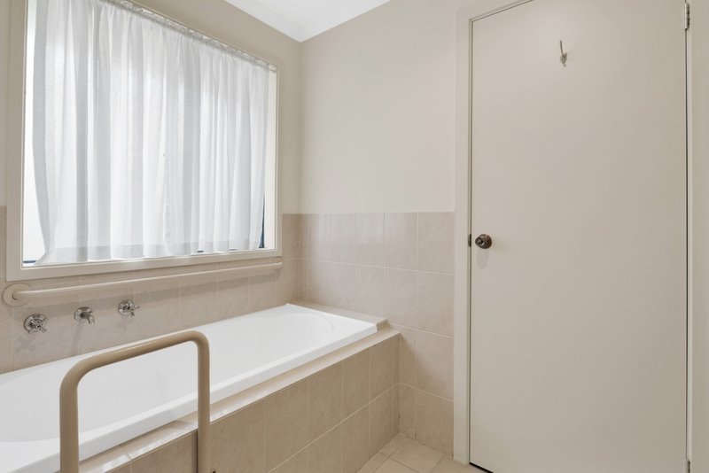 Photo - 17 Doctors Road, Morphett Vale SA 5162 - Image 7