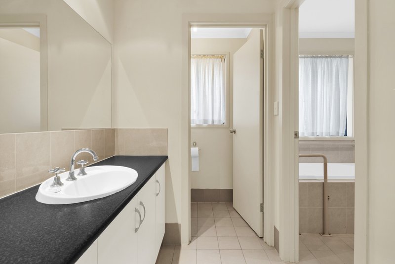 Photo - 17 Doctors Road, Morphett Vale SA 5162 - Image 8