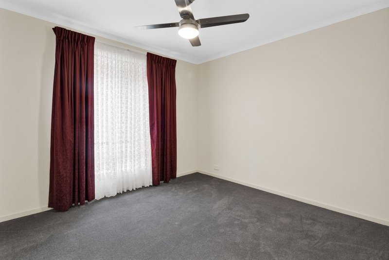 Photo - 17 Doctors Road, Morphett Vale SA 5162 - Image 9