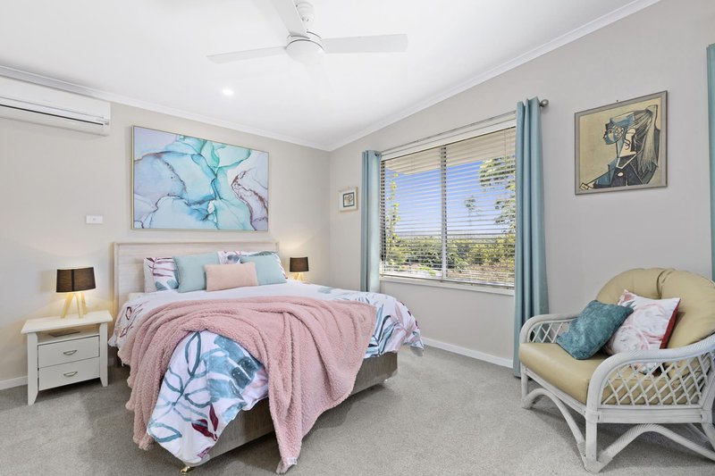 Photo - 17 Dominic Drive, Batehaven NSW 2536 - Image 13