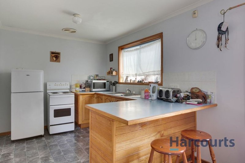 Photo - 1/7 Donald Court, Glenorchy TAS 7010 - Image 7