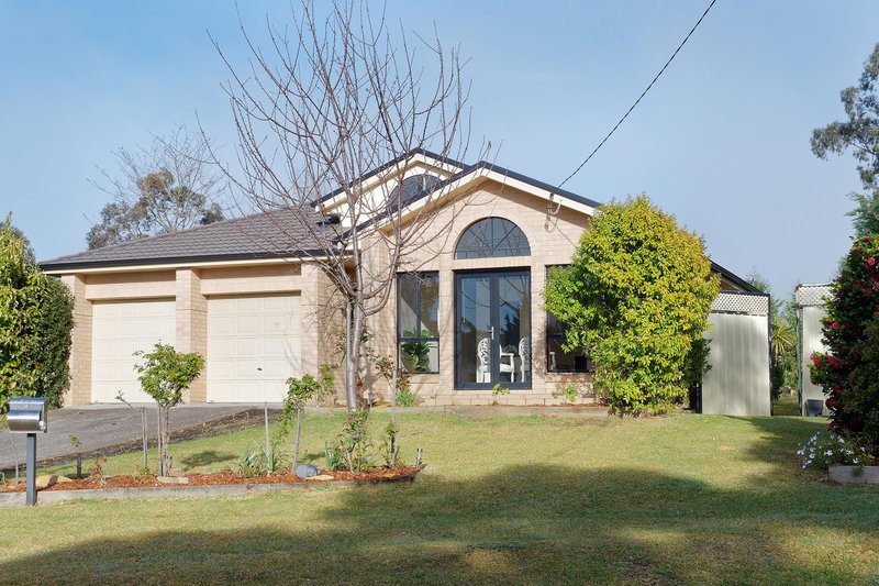 Photo - 17 Dora Street, Hill Top NSW 2575 - Image 4