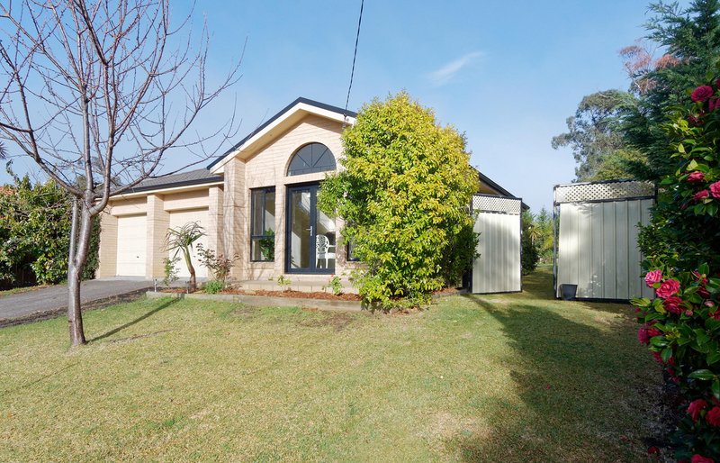 Photo - 17 Dora Street, Hill Top NSW 2575 - Image 7