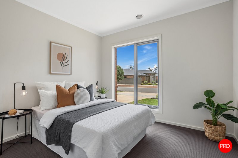 Photo - 17 Dorset Drive, Marong VIC 3515 - Image 9