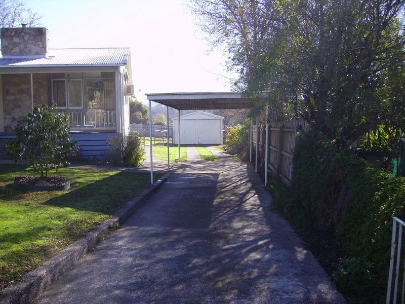 Photo - 17 Downey Street, Alexandra VIC 3714 - Image 5