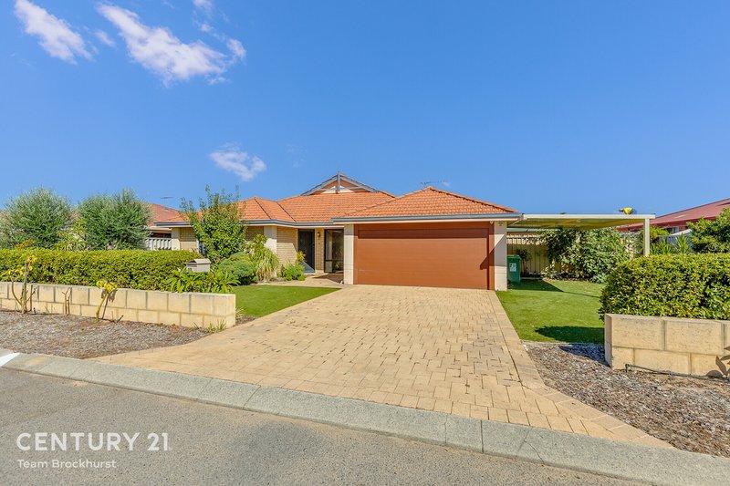 17 Dunlowe Loop, Warnbro WA 6169