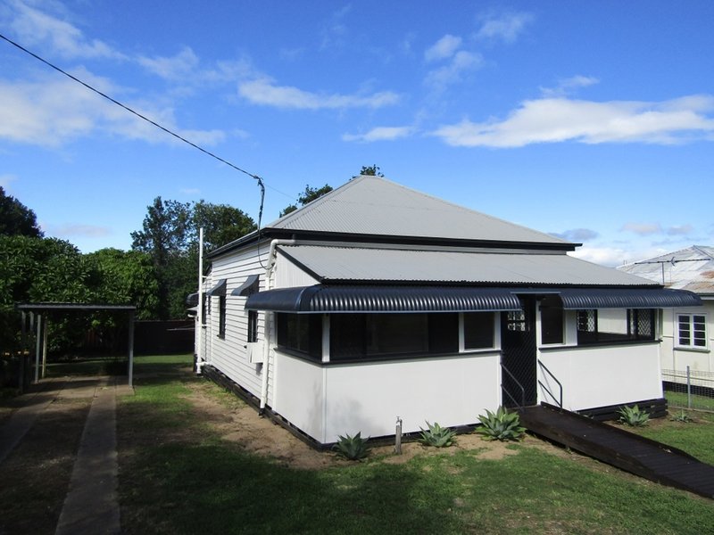 Photo - 17 Eaglesfield Street, Beaudesert QLD 4285 - Image 1