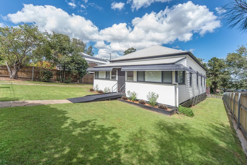 Photo - 17 Eaglesfield Street, Beaudesert QLD 4285 - Image 13