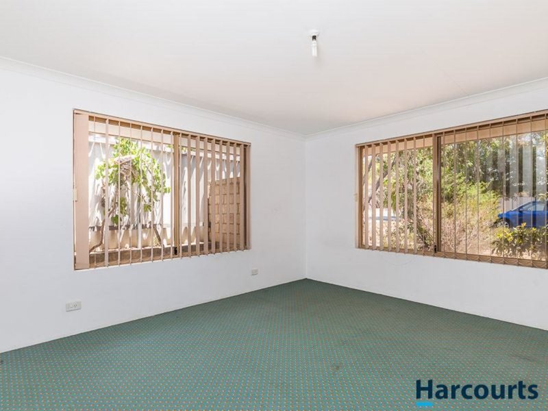 Photo - 17 Eastleigh Loop, Currambine WA 6028 - Image 6