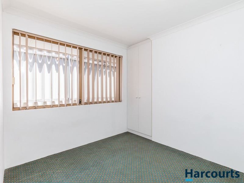 Photo - 17 Eastleigh Loop, Currambine WA 6028 - Image 11