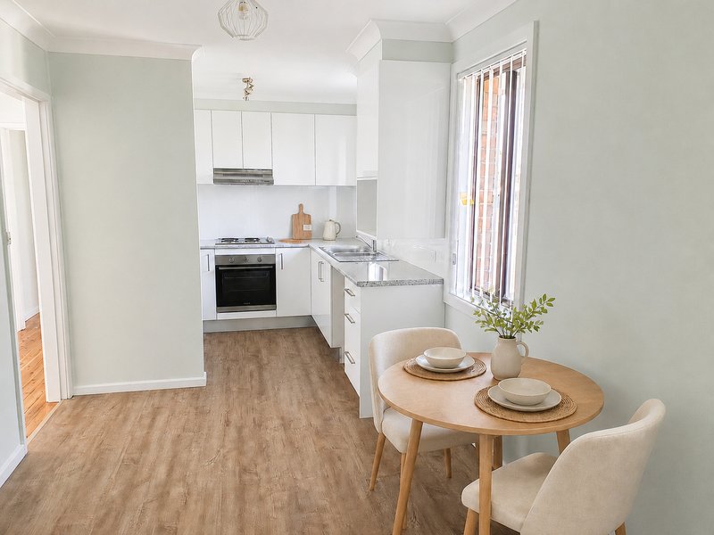 Photo - 17 Echuca Crescent, Koonawarra NSW 2530 - Image 6