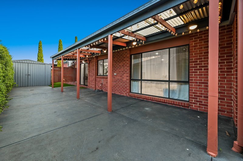 Photo - 17 Eclipse Court, Hampton Park VIC 3976 - Image 6