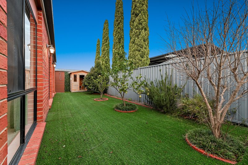 Photo - 17 Eclipse Court, Hampton Park VIC 3976 - Image 17