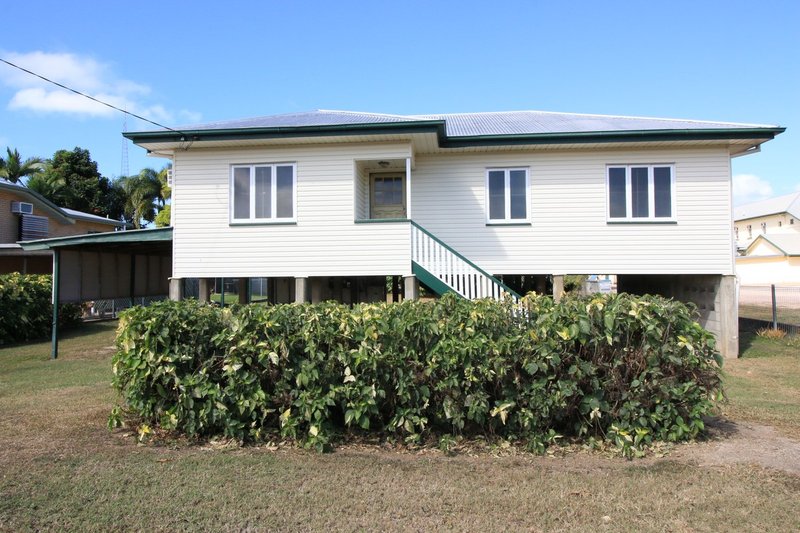 17 Eleventh Street, Home Hill QLD 4806