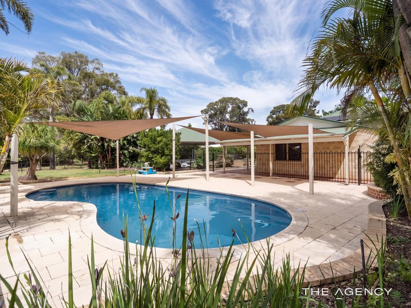 Photo - 17 Elleker Close, Greenfields WA 6210 - Image 1