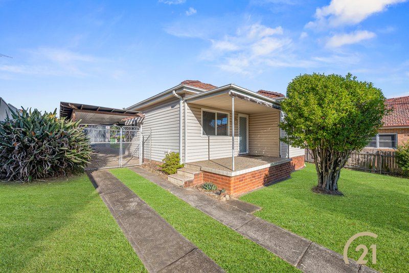Photo - 17 Ellis Street, Merrylands NSW 2160 - Image 2