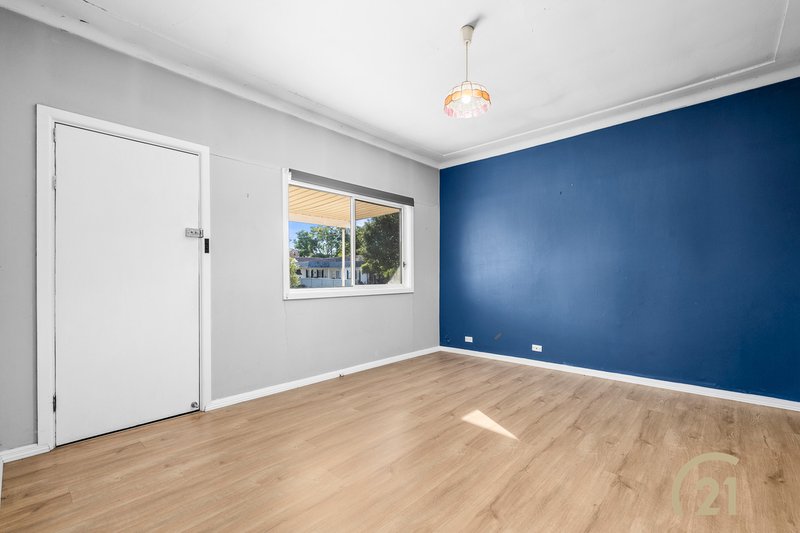 Photo - 17 Ellis Street, Merrylands NSW 2160 - Image 4