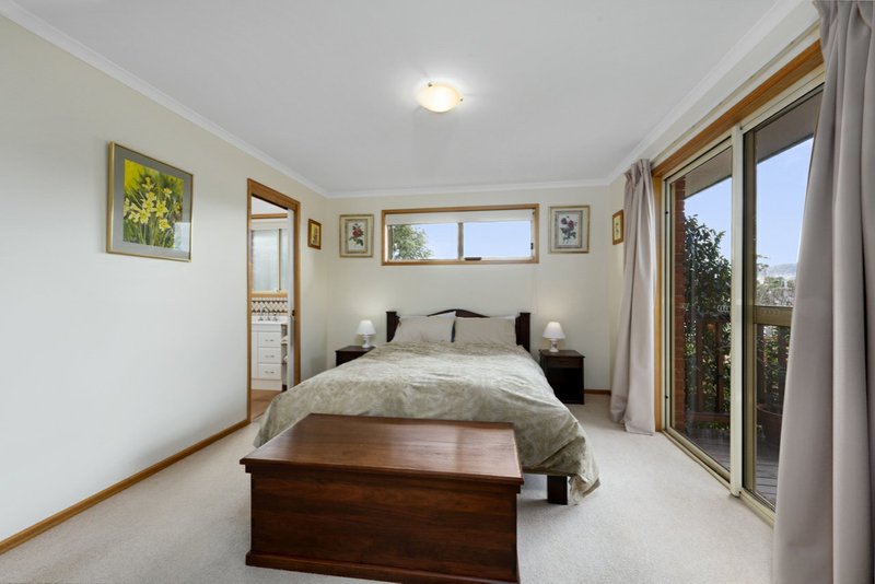 Photo - 17 Elmac Crescent, Austins Ferry TAS 7011 - Image 12