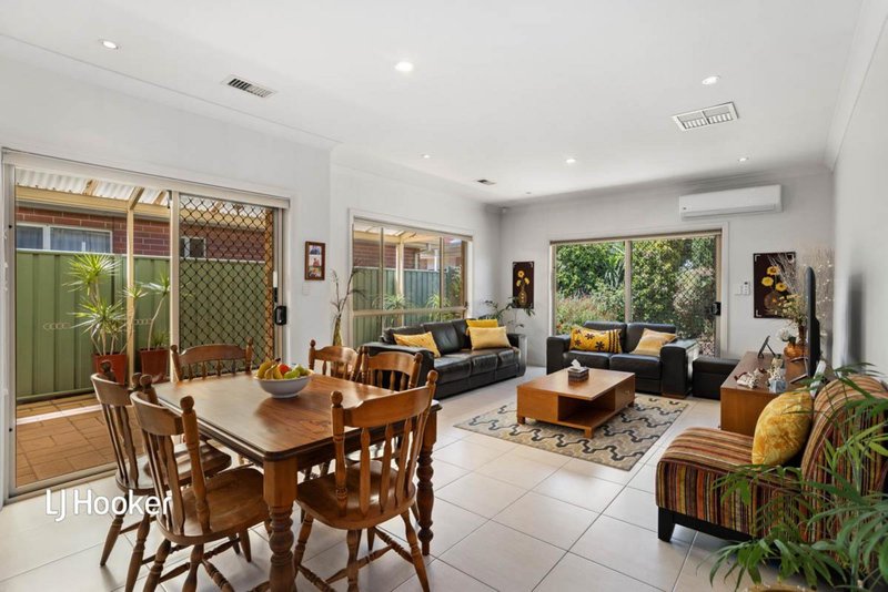 Photo - 17 Elmwood Court, Mawson Lakes SA 5095 - Image 3