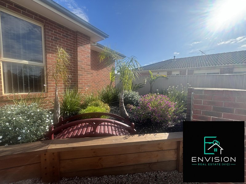 Photo - 1/7 Enea Place, Hoppers Crossing VIC 3029 - Image 3