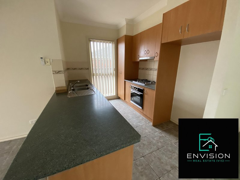 Photo - 1/7 Enea Place, Hoppers Crossing VIC 3029 - Image 6