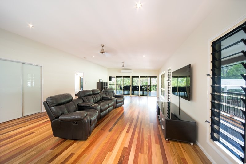 Photo - 17 Eshelby Drive, Cannonvale QLD 4802 - Image 7