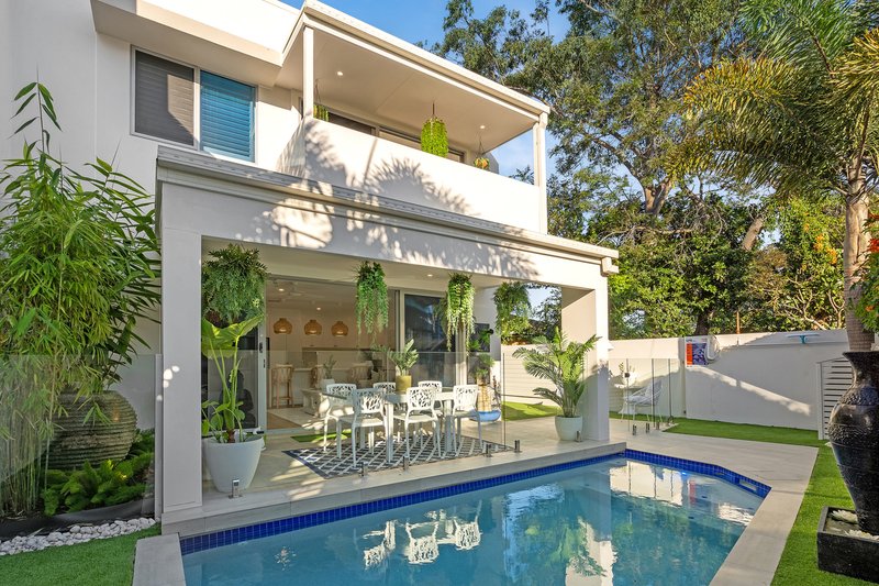 Photo - 1/7 Esther Place, Surfers Paradise QLD 4217 - Image 3